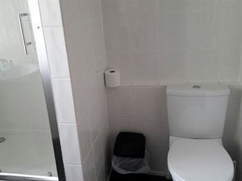 The City Inn Truro Bagian luar foto